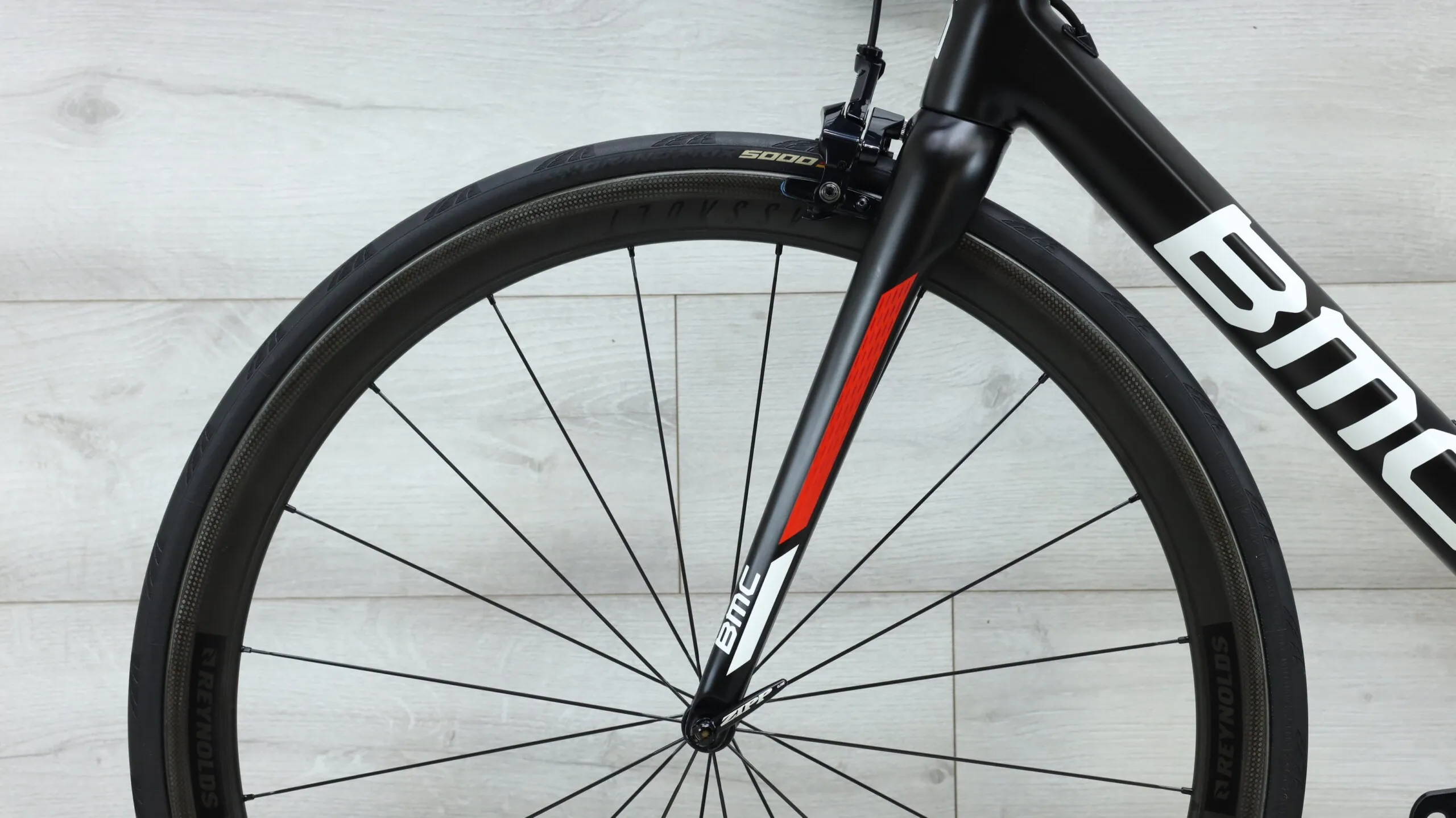 2016 BMC Teammachine SLR01  Road Bike - 56cm