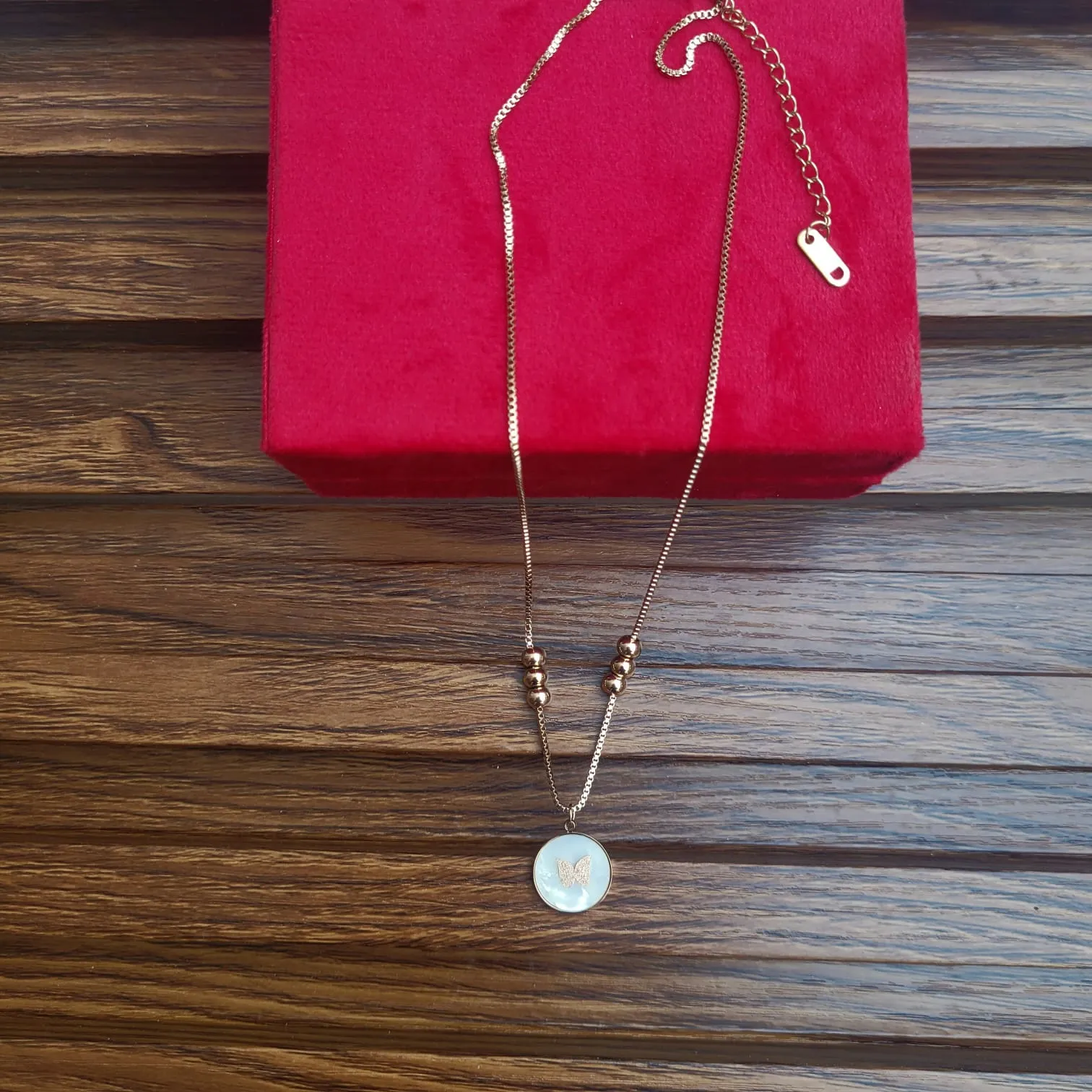 Anti tarnish Pendant  Necklace