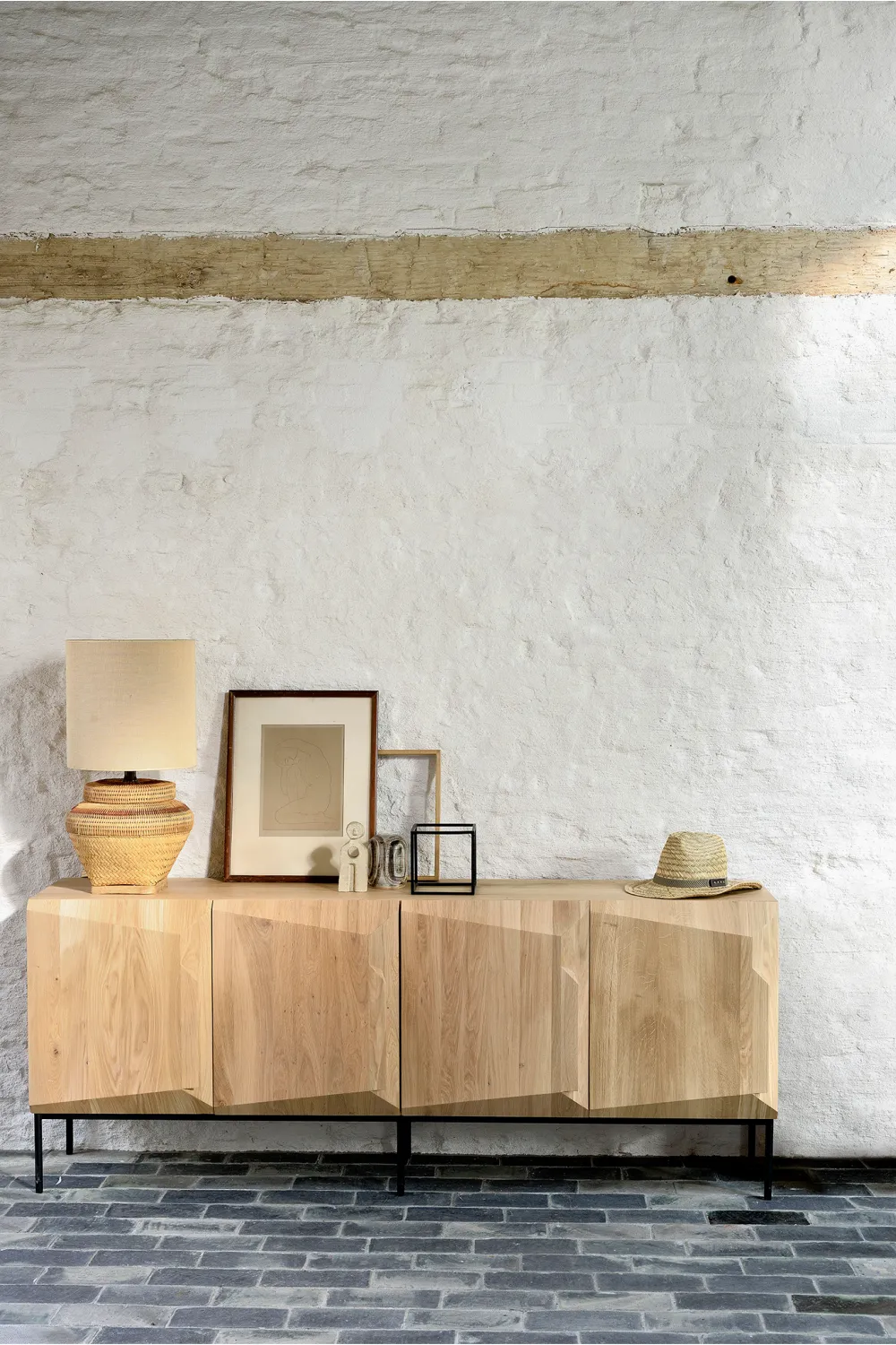 Carved Oak Sideboard | Ethnicraft Stairs