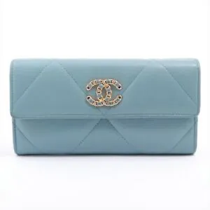 CHANEL CHANEL 19 LAMBSKIN CC FLAP WALLET
