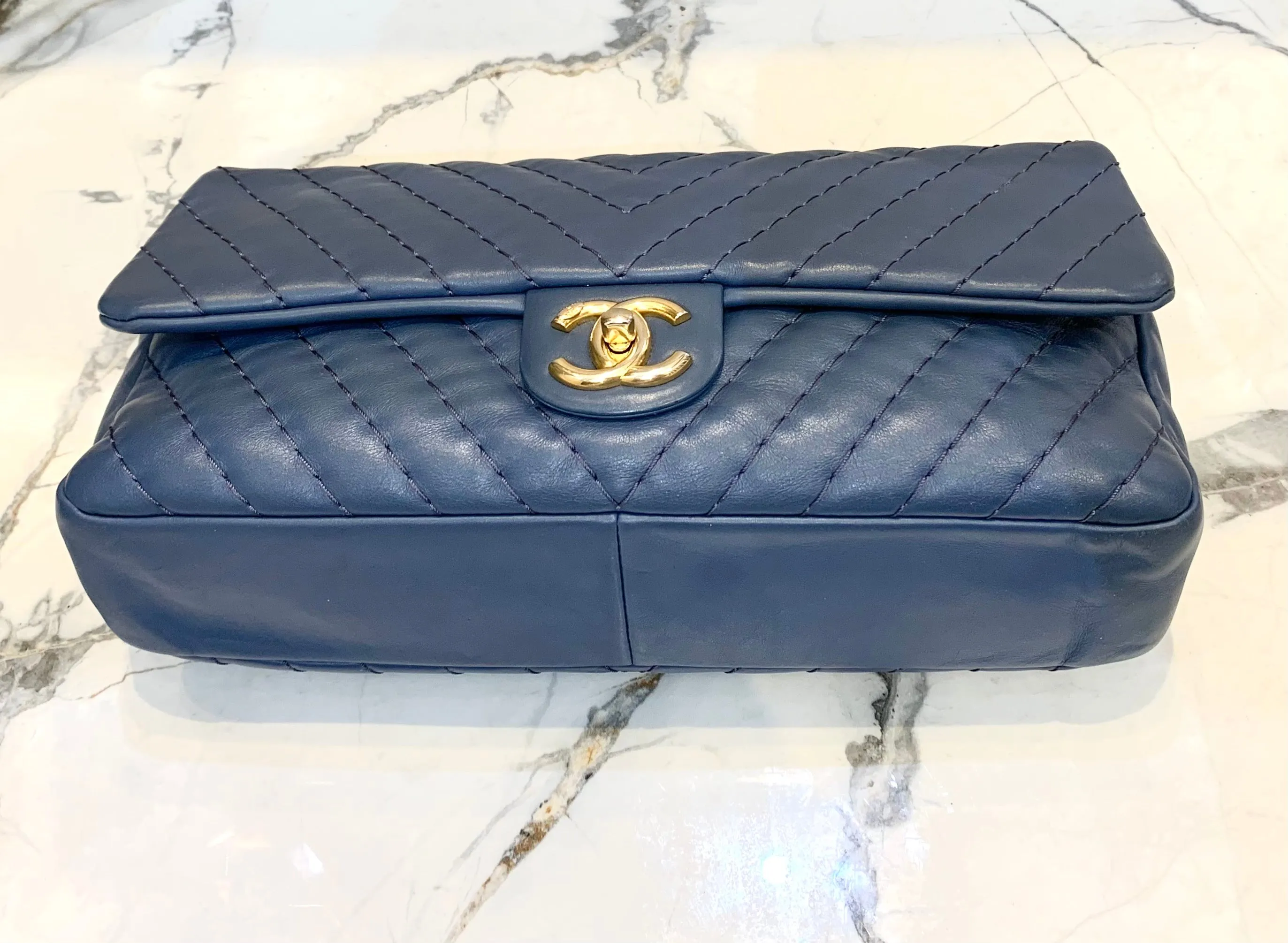 CHANEL CHEVRON MEDALLION CHARM FLAP BAG