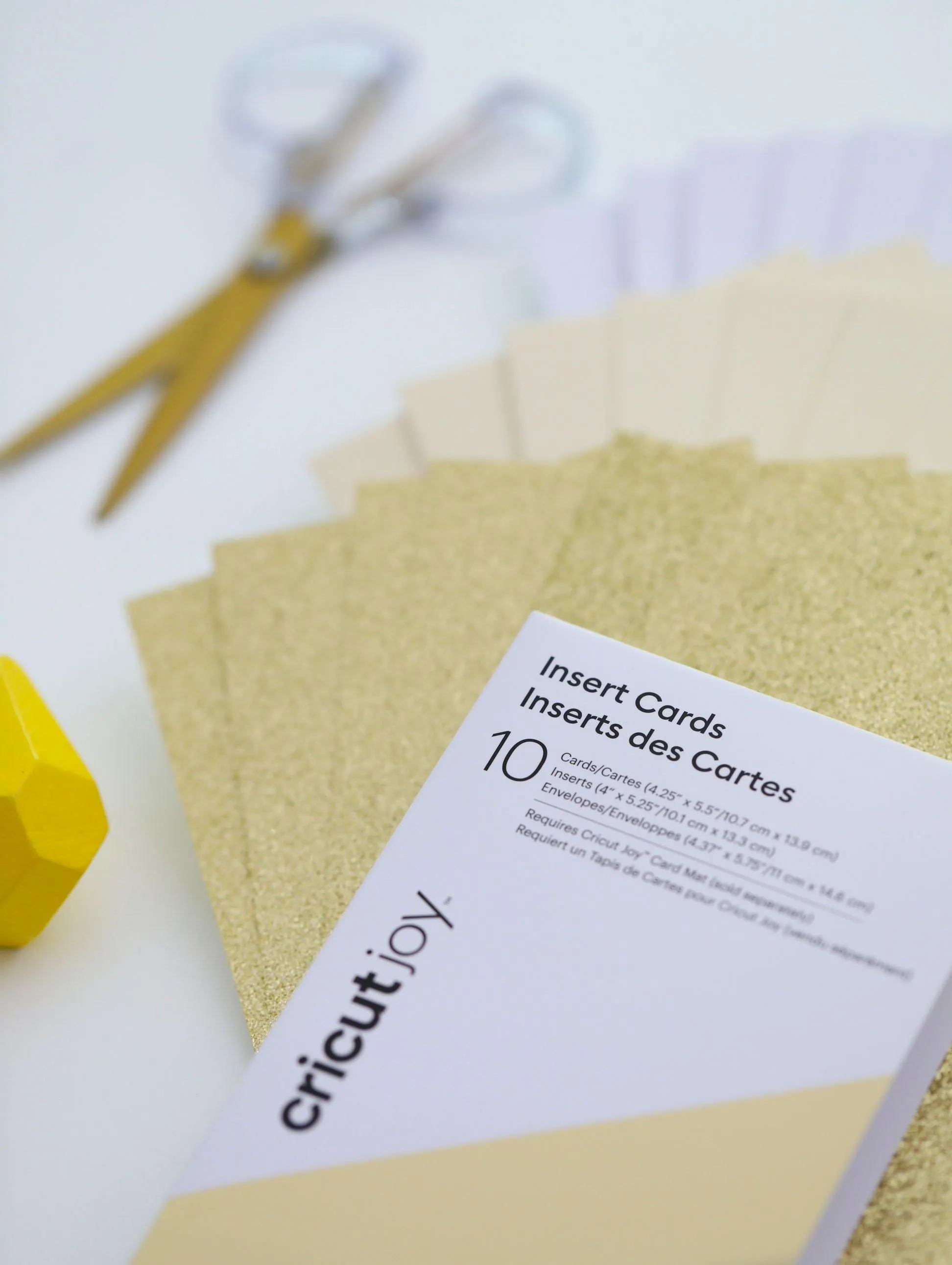 Cricut Joy Insert Cards [Cream/Gold Glitter]