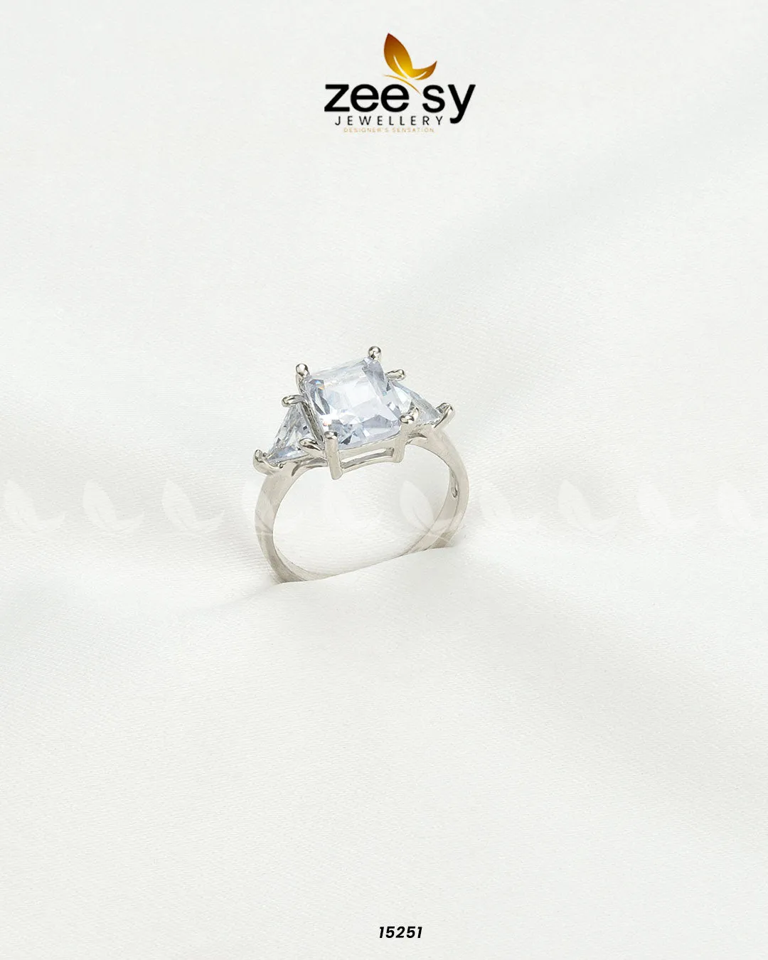 Dazzling Ring