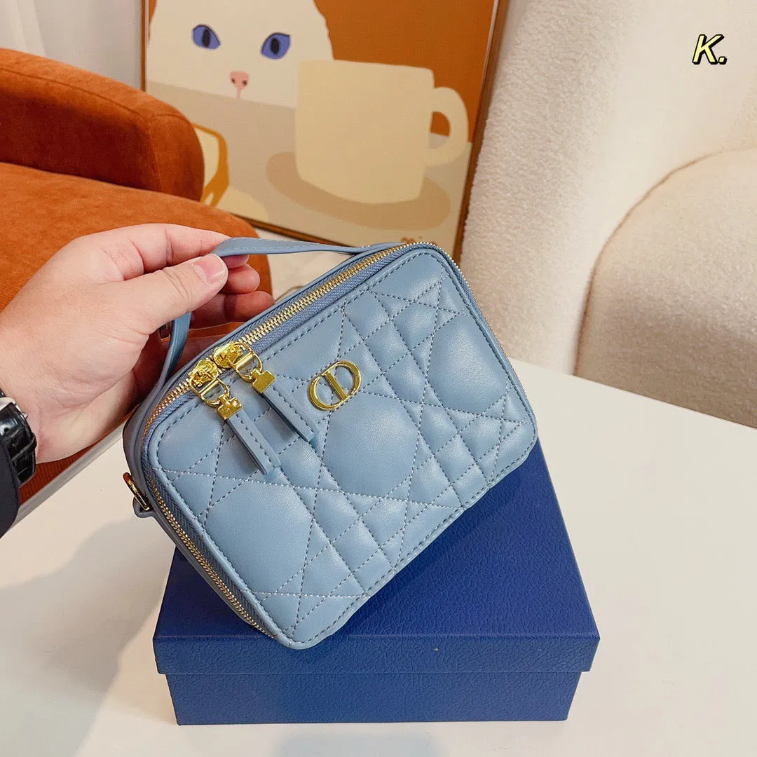 DR264 Dior Caro Box Bag / 7 x 5 x 2 inches