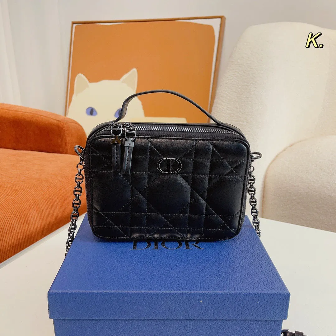 DR264 Dior Caro Box Bag / 7 x 5 x 2 inches