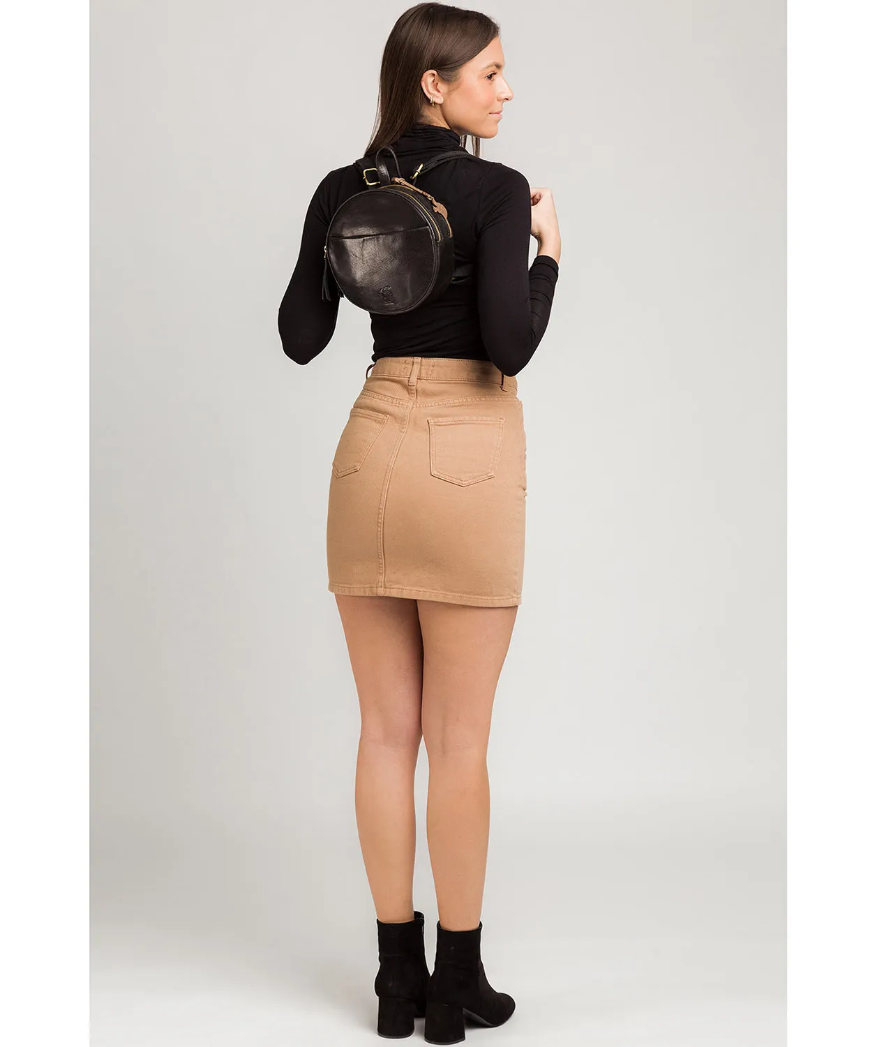 'Hoop' Black Small Leather Backpack