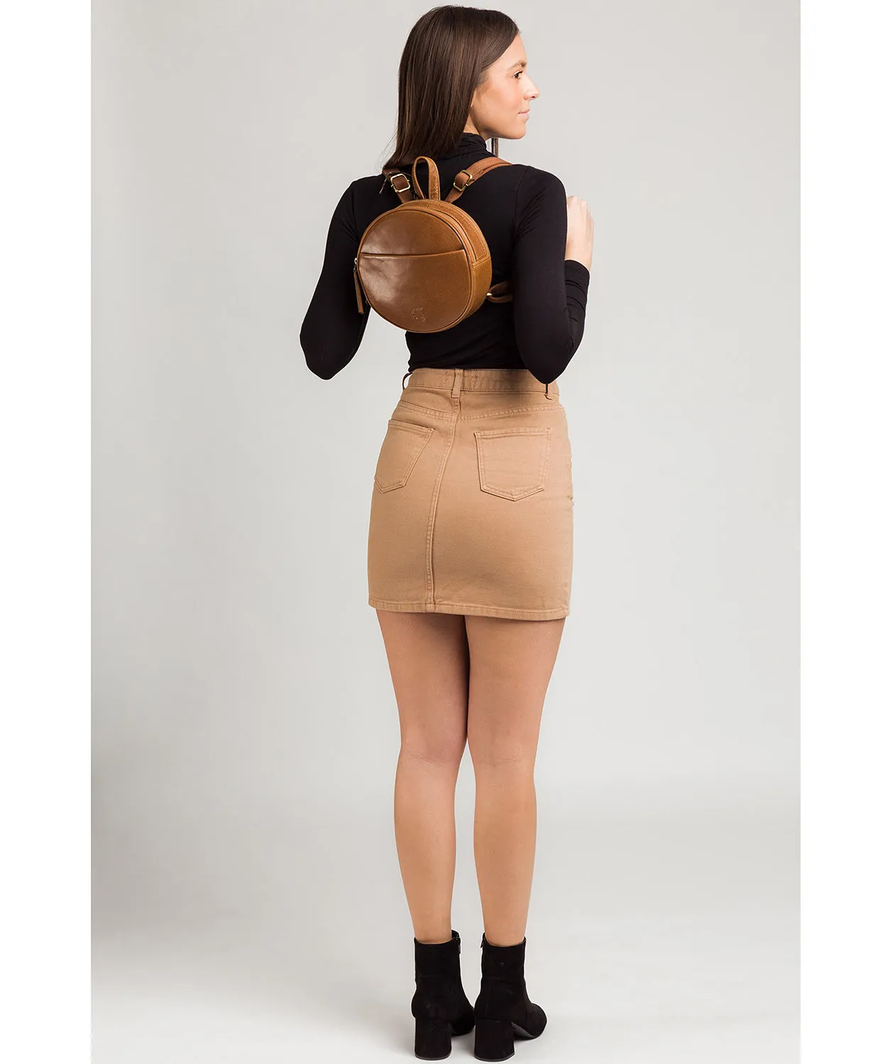 'Hoop' Dark Tan Small Leather Backpack