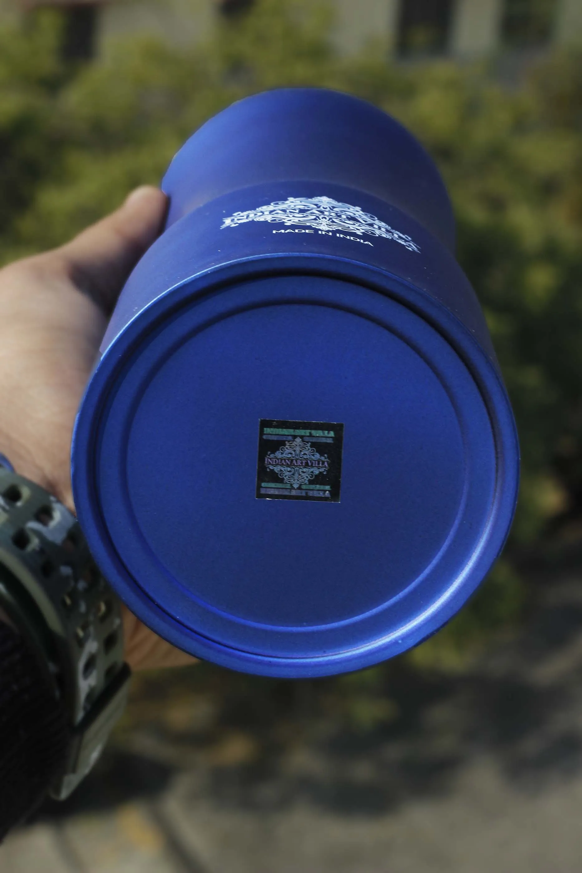 IndianArtVilla Pure Steel Bottle Ergonomic Design With Steel Cap Blue Matt, 750 ML