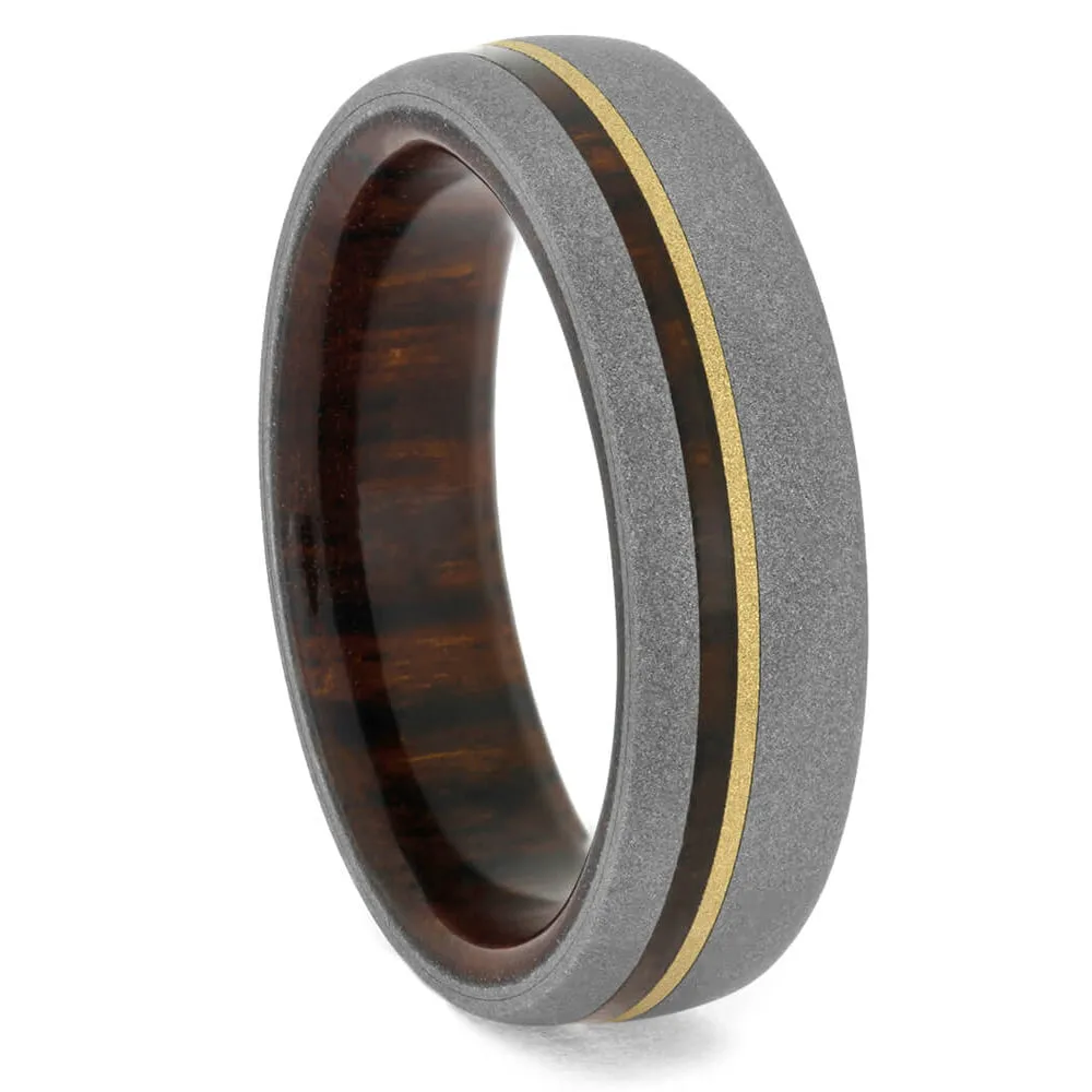 Ironwood Men's Wedding Band with Gold
