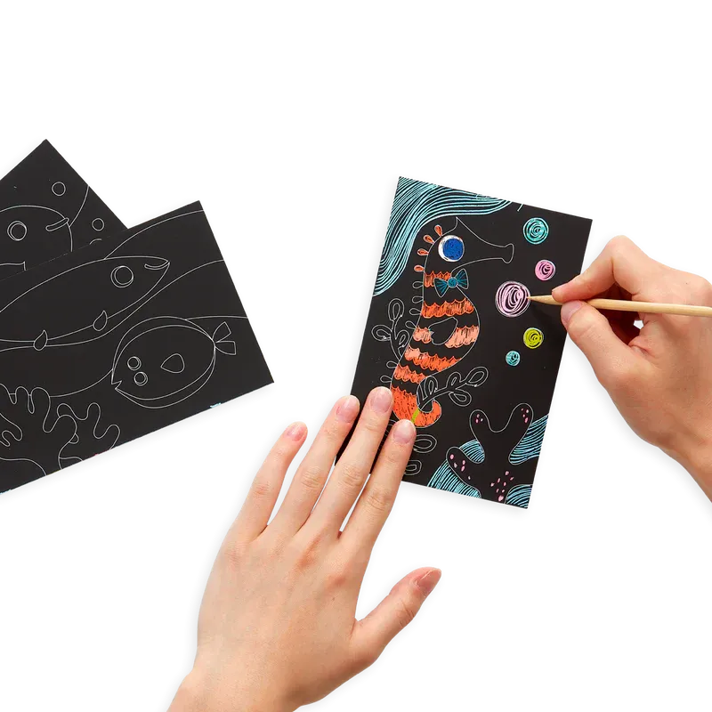 Mini Scratch & Scribble Art Kit: Friendly Fish