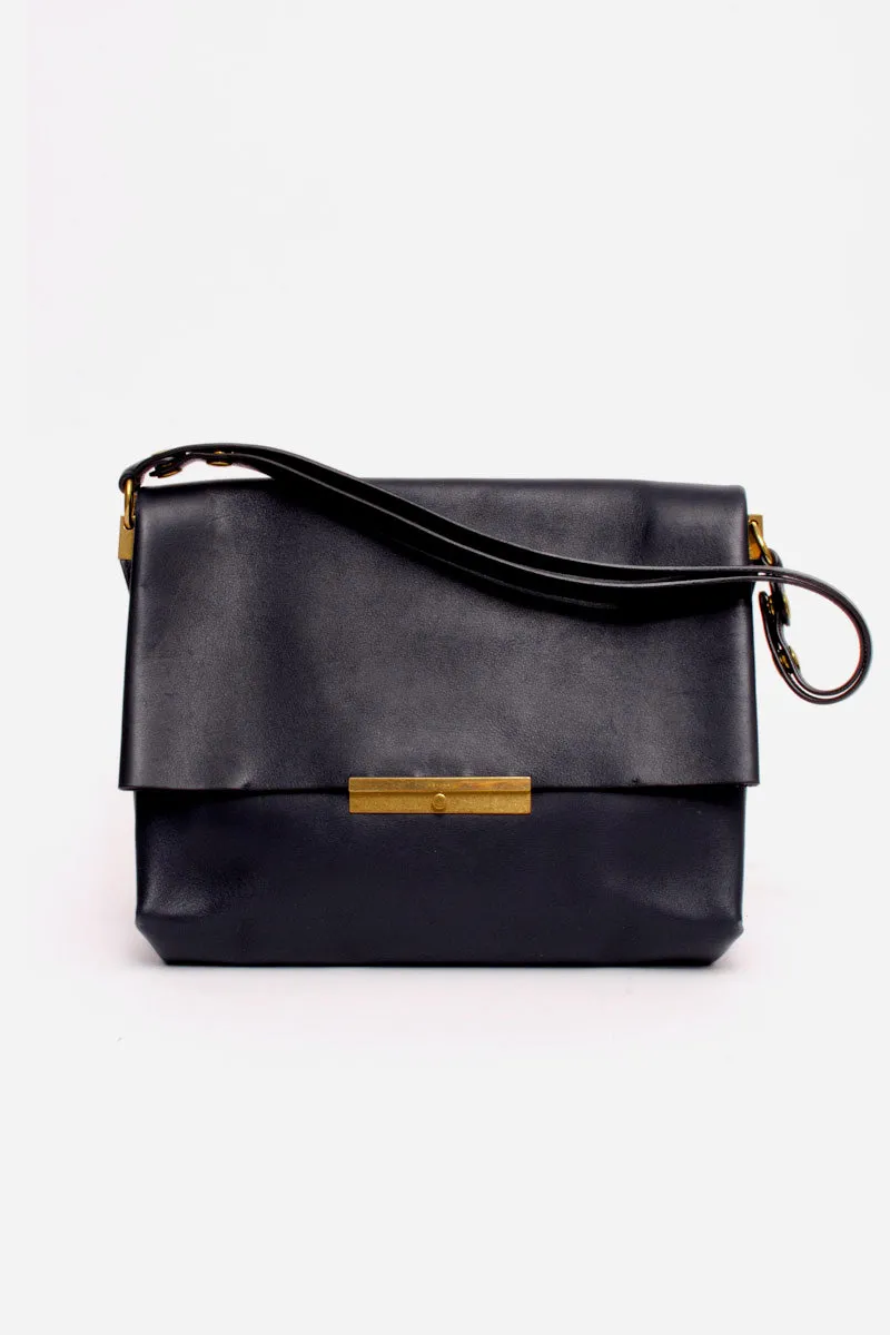 NAVY BLADE BAG