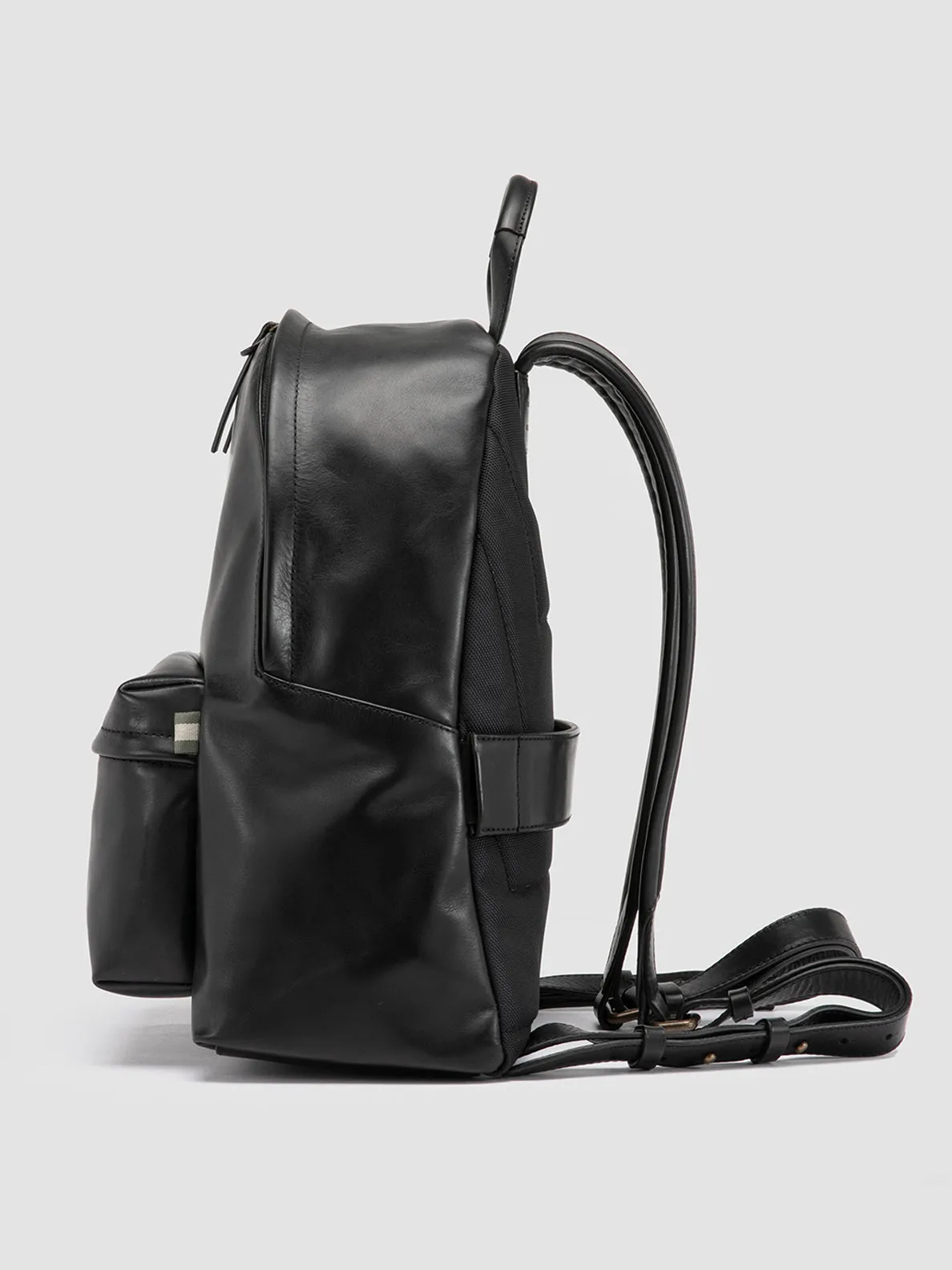 OC PACK 002 - Black Leather Backpack