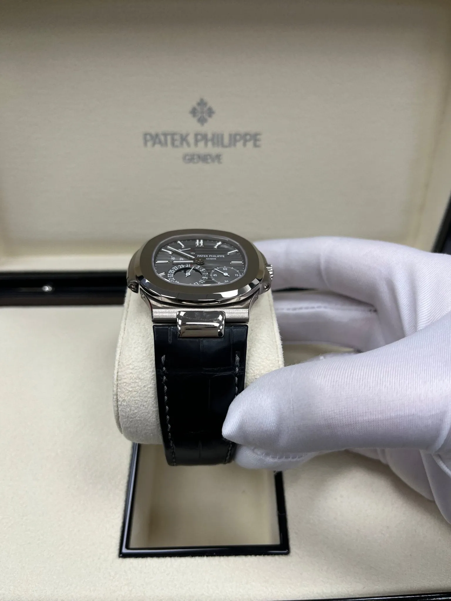 Patek Philippe Nautilus Grey Dial Ref # 5712G-001