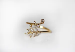 Vines Crystals Ring
