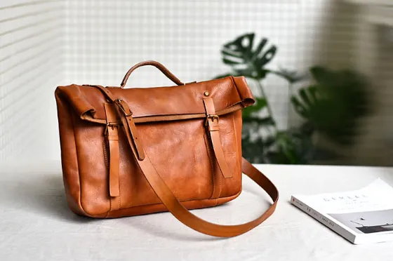 YAAGLE Men's Genuine Leather Leisure Briefcase Flap Handbag YG54